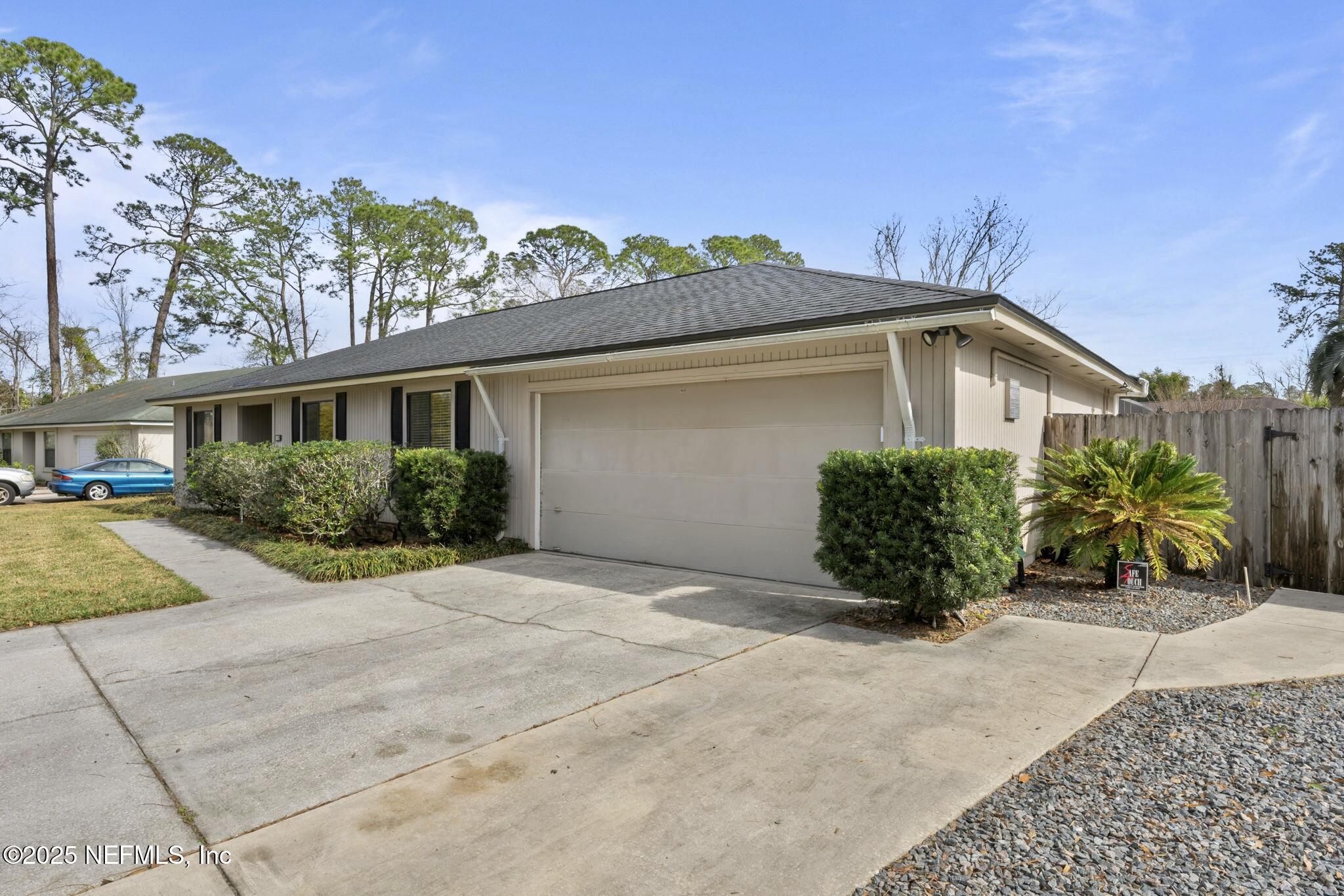 11013 Reading Road Jacksonville, FL 32257 - Photo 40 of 41 IMG_4096