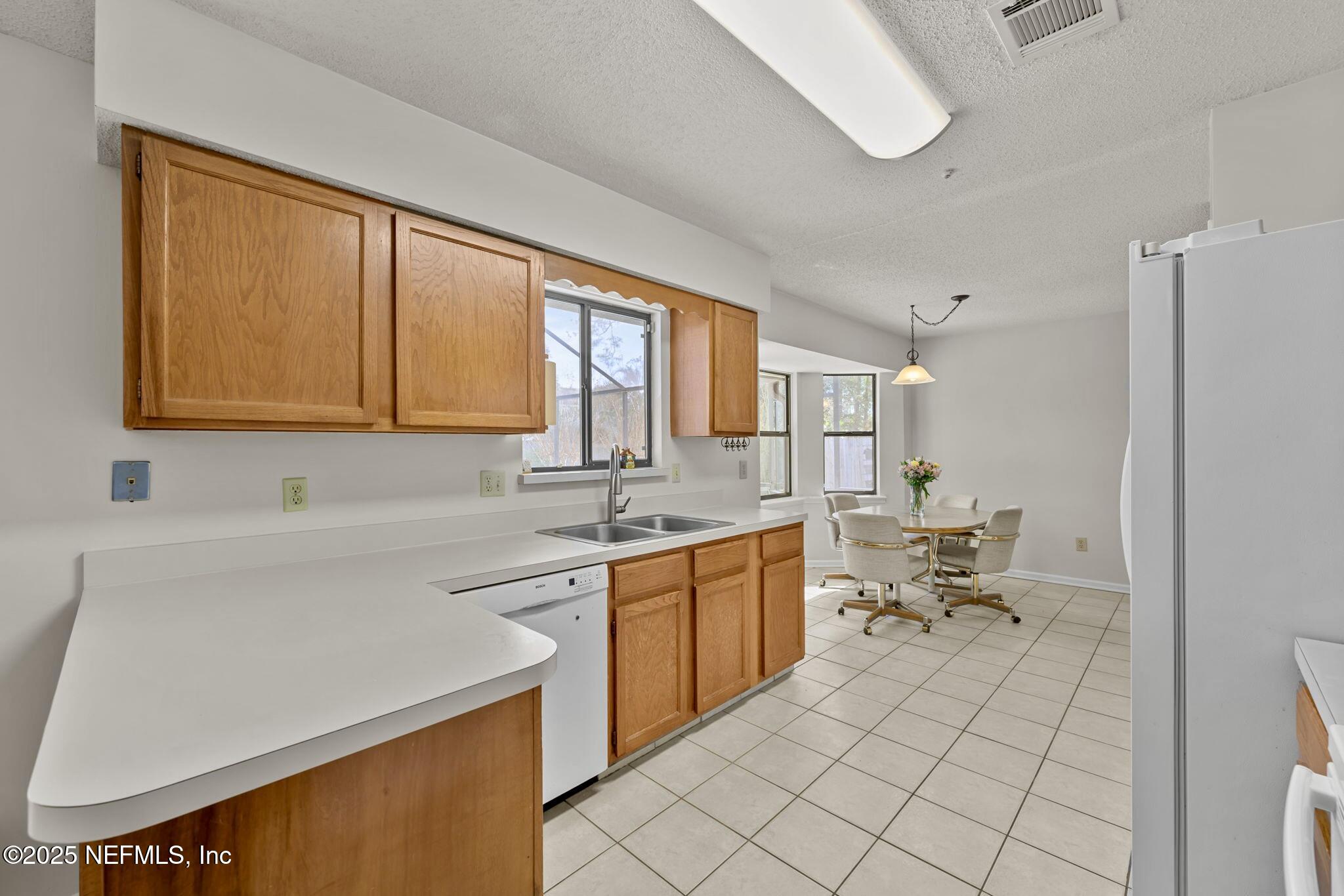 11013 Reading Road Jacksonville, FL 32257 - Photo 10 of 41 IMG_4083