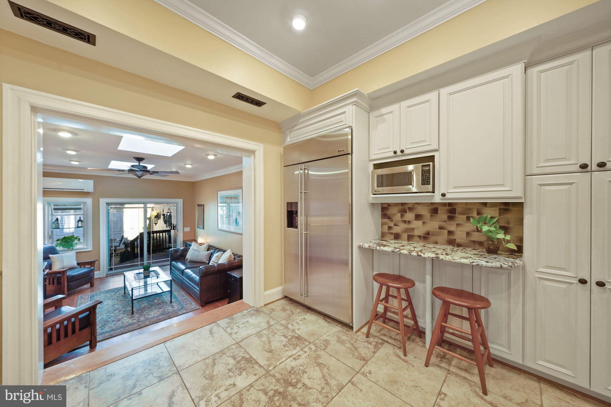 512 Seward Square Southeast Washington, DC 20003 - Photo 11 of 42