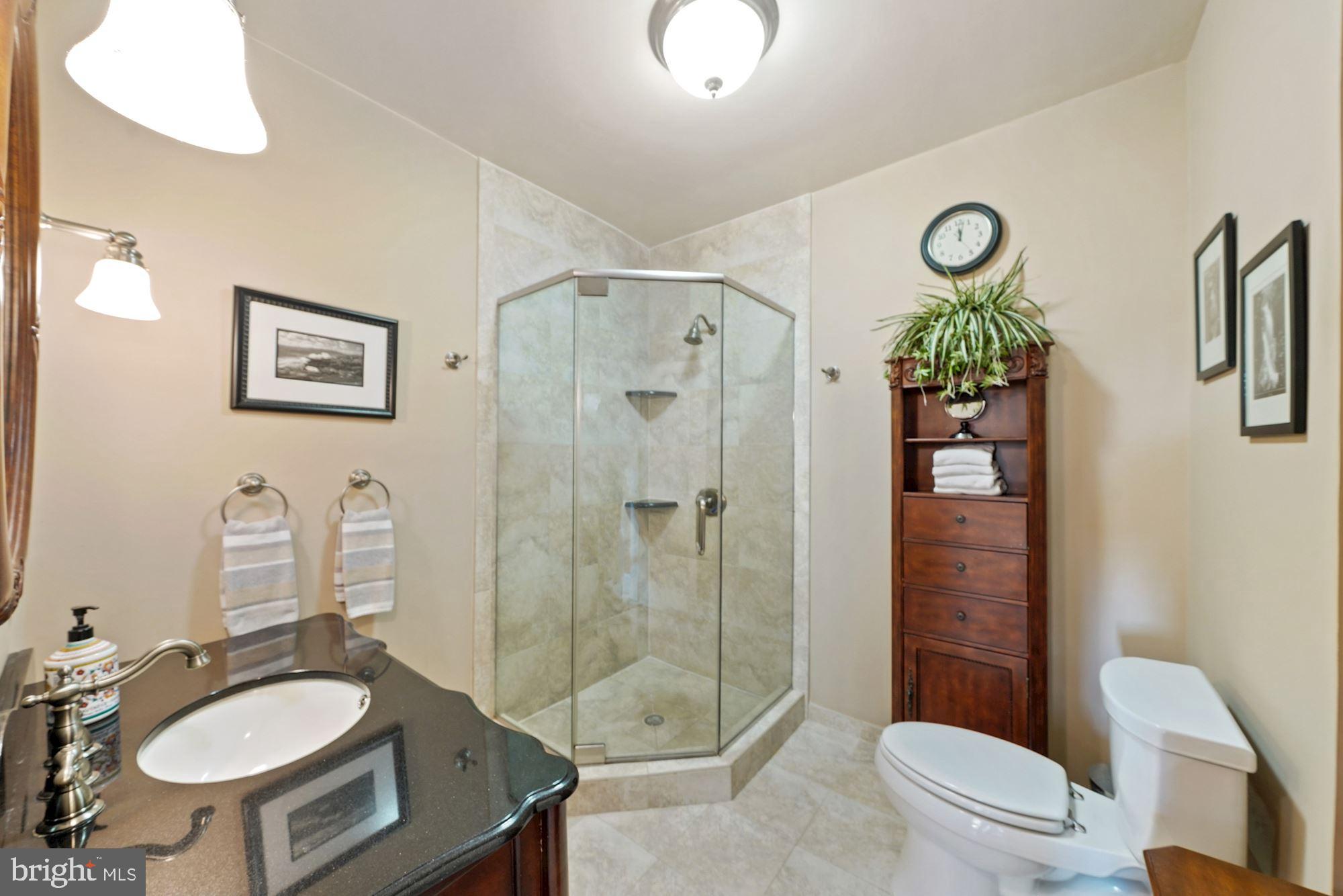 512 Seward Square Southeast Washington, DC 20003 - Photo 25 of 42