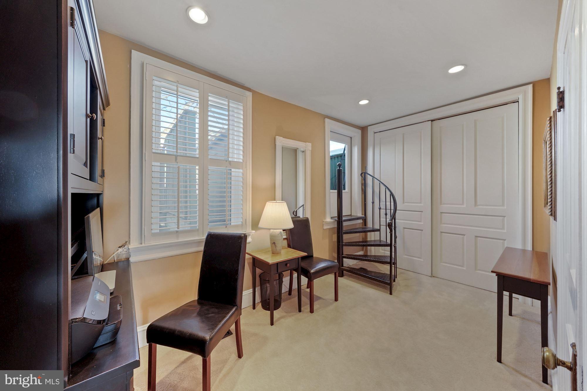 512 Seward Square Southeast Washington, DC 20003 - Photo 28 of 42