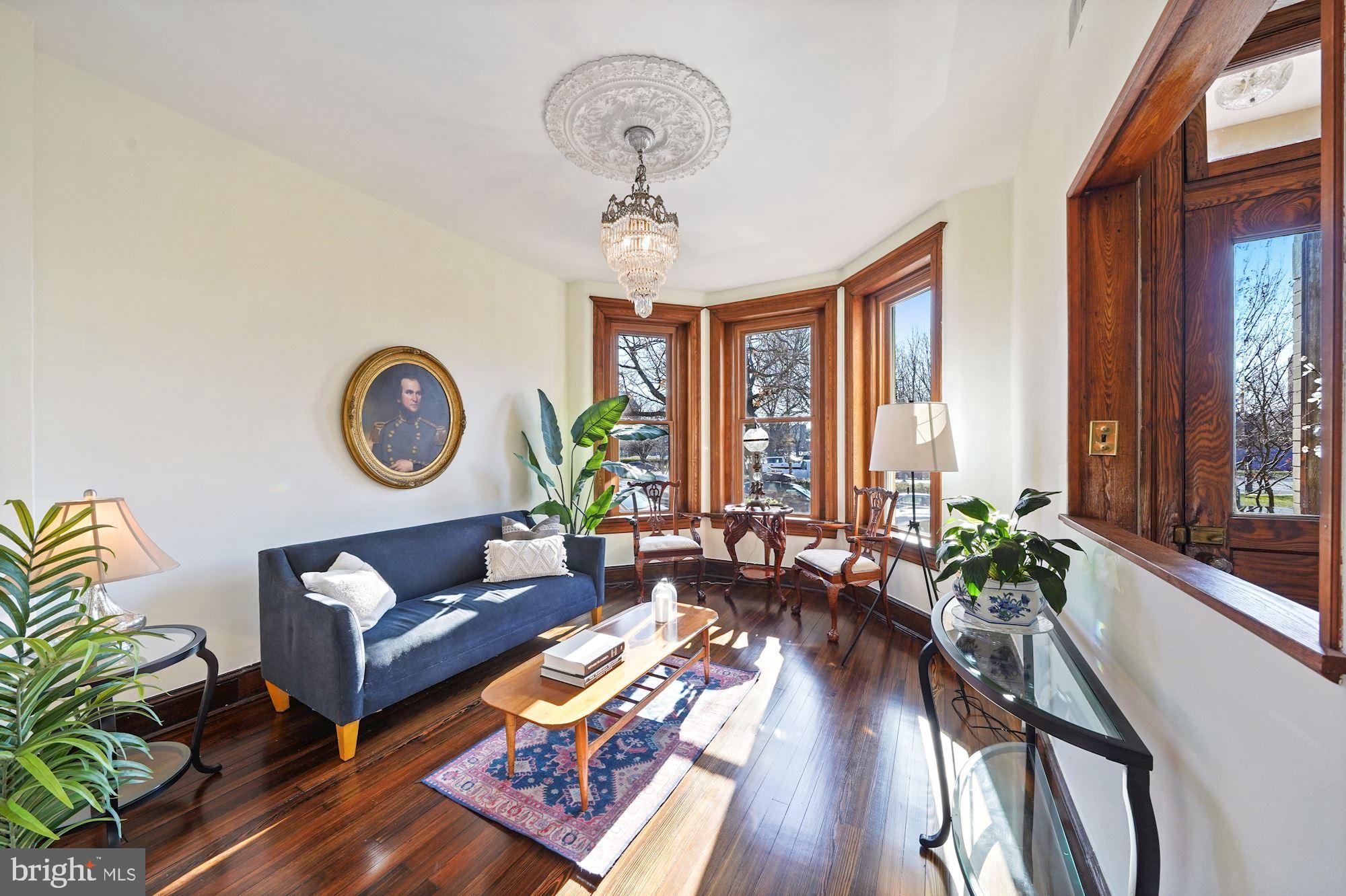 512 Seward Square Southeast Washington, DC 20003 - Photo 4 of 42