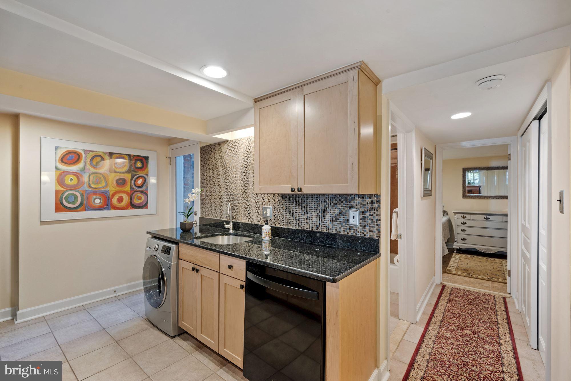 512 Seward Square Southeast Washington, DC 20003 - Photo 35 of 42