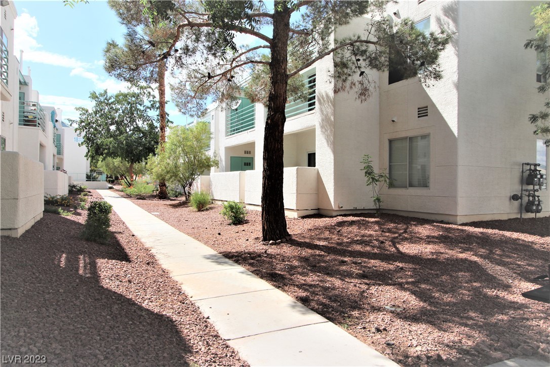 7100 West Pirates Cove Road, Unit 1062 Las Vegas, NV 89145 - Photo 2 of 26