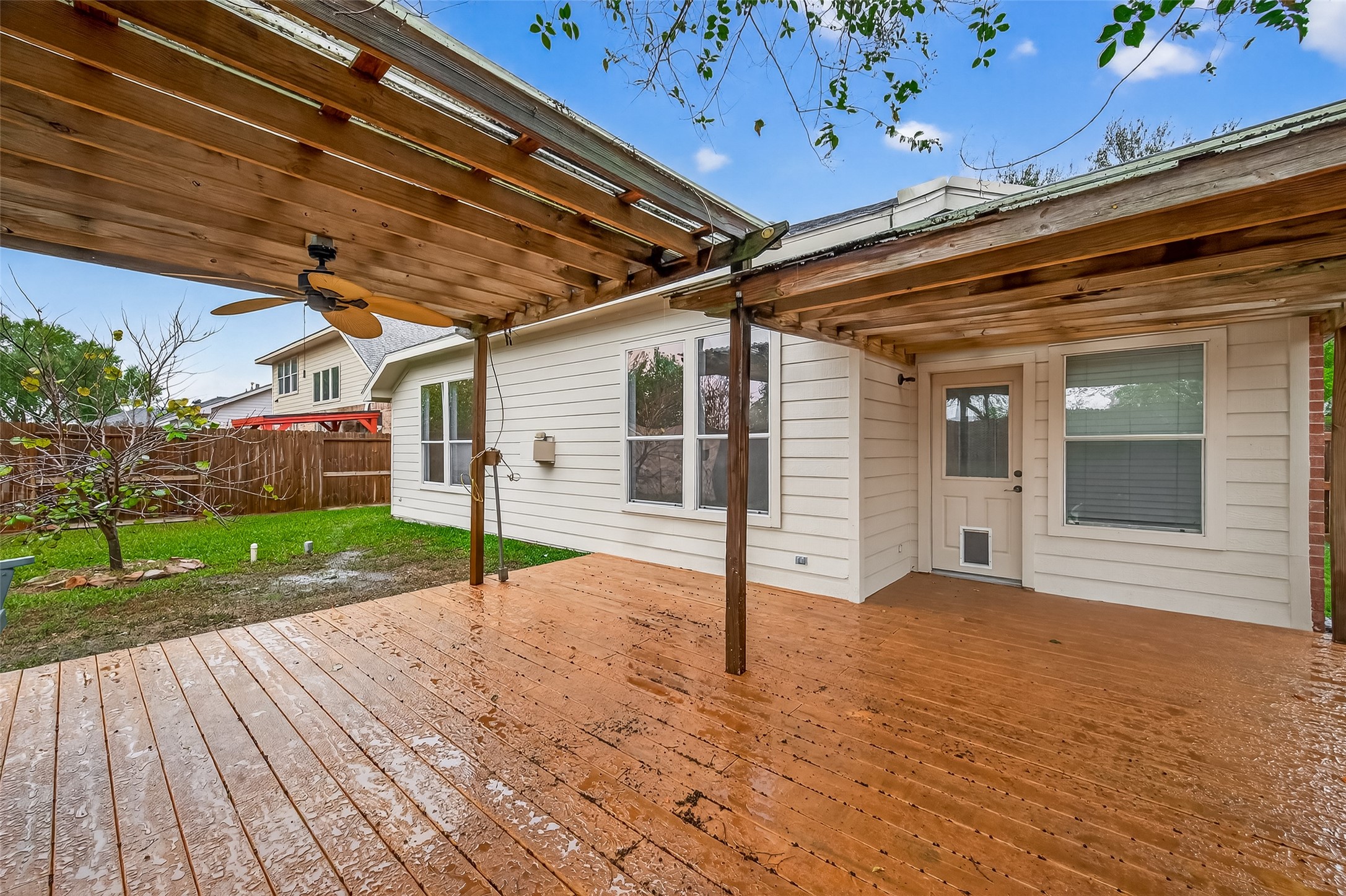 2704 Hewn Rock Way Pearland, TX 77584 - Photo 37 of 40 a view of a porch