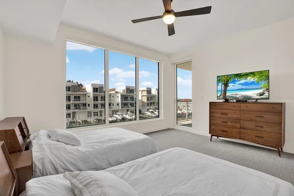 $805,000 | 920 North Osceola Avenue, Unit 301, Clearwater, FL 33755