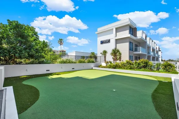$805,000 | 920 North Osceola Avenue, Unit 301, Clearwater, FL 33755