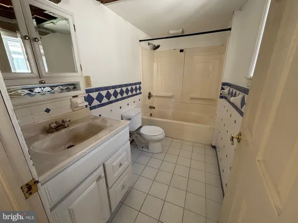 $194,900 | 18 Cherry Street, Pedricktown, NJ 08067