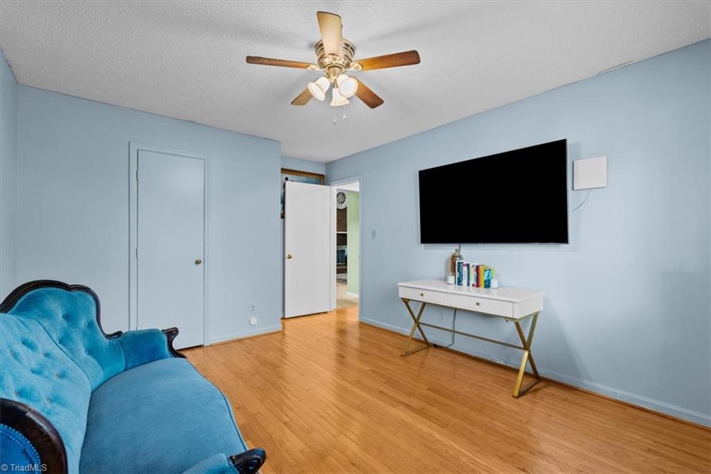 2016 Ledford Road Greensboro, NC 27406 - Photo 19 of 49