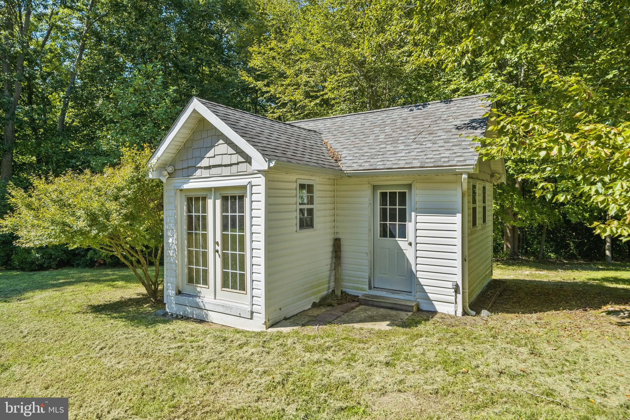 17519 Teagues Point Road Hughesville, MD 20637 - Photo 26 of 26 Storage shed in rear