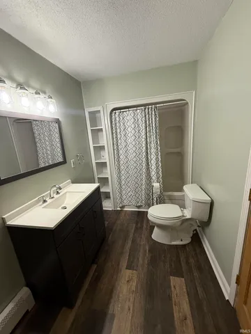 $219,900 | 203 East 8th Street, Warren, IN 46792