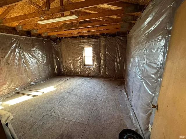 $219,900 | 203 East 8th Street, Warren, IN 46792