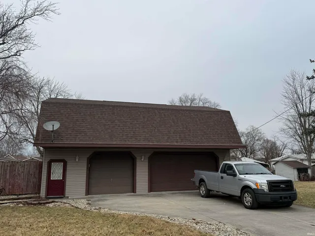 $219,900 | 203 East 8th Street, Warren, IN 46792