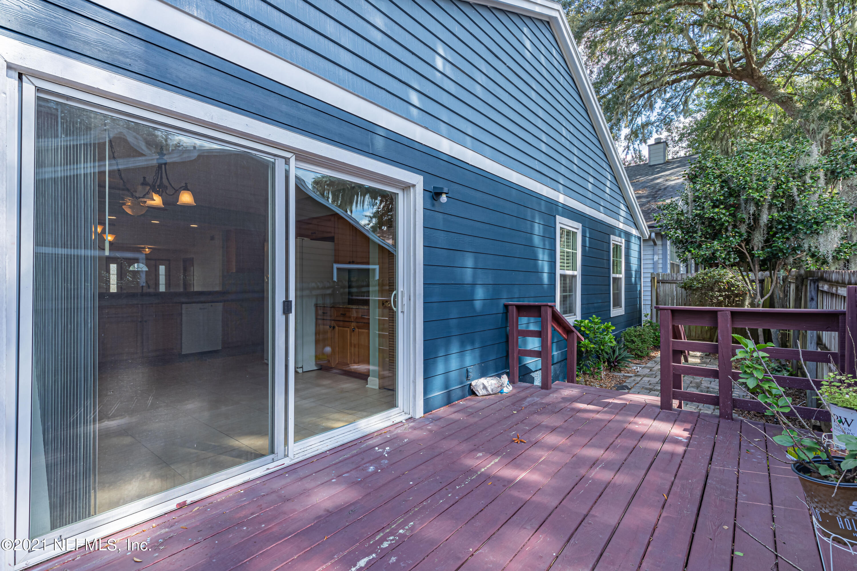 5416 Spring Brook Road Jacksonville, FL 32277 - Photo 25 of 27 a view of a house with a patio