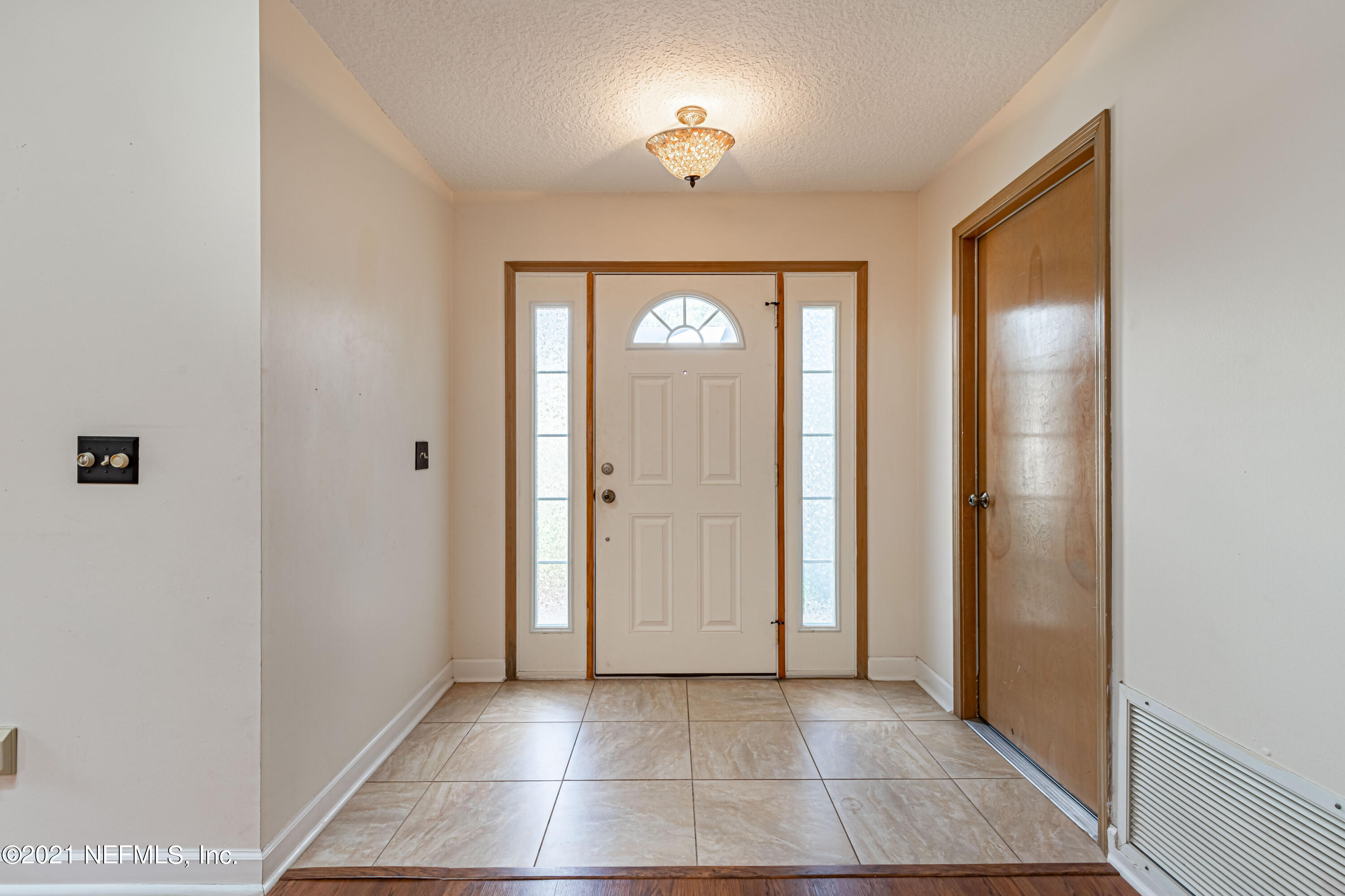 5416 Spring Brook Road Jacksonville, FL 32277 - Photo 5 of 27