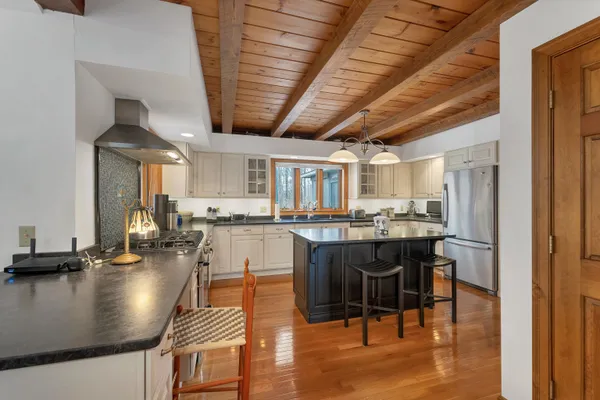 $1,100,000 | 4 Vere Royce Road, Melvin Village, NH 03850