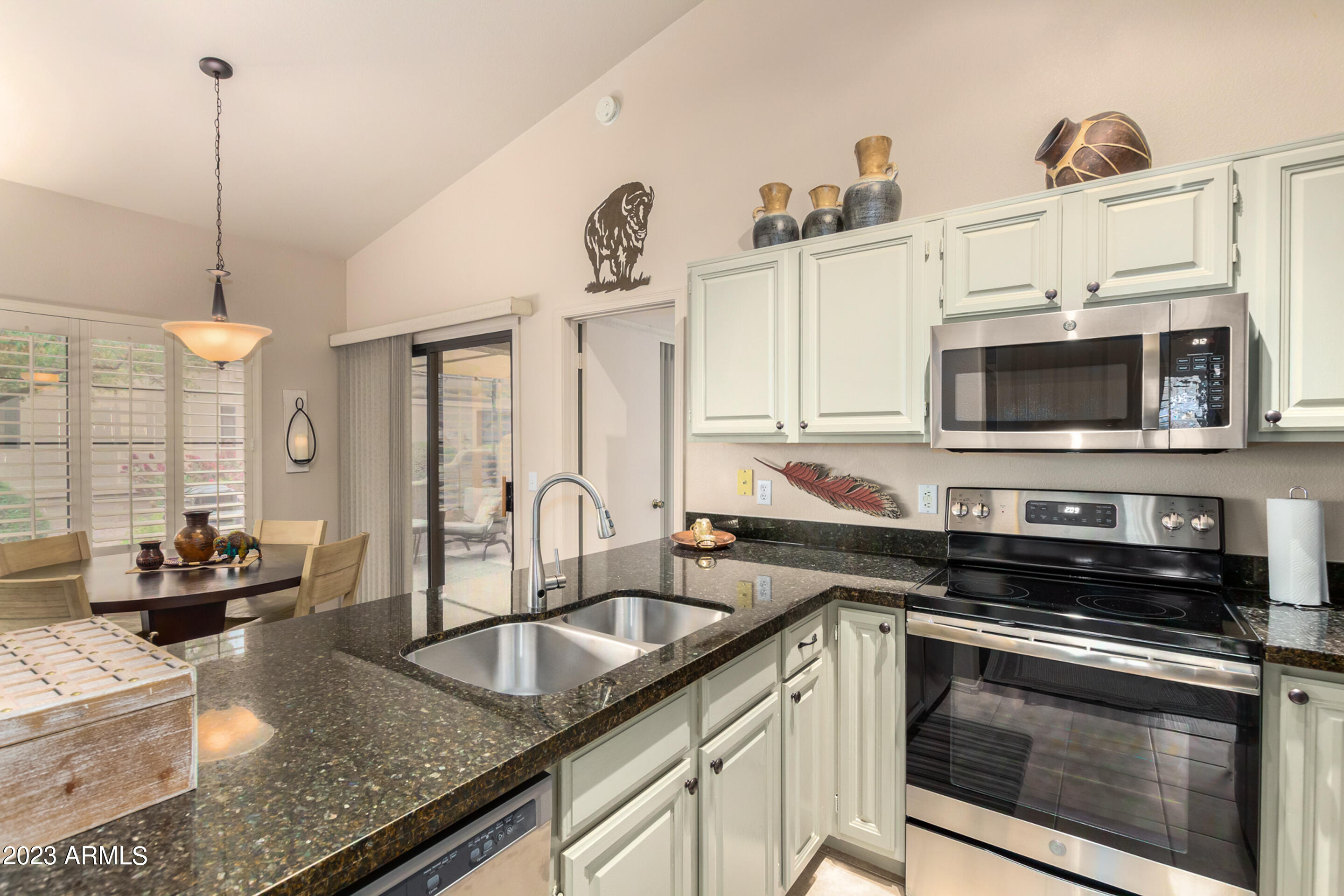 14300 West Bell Road, Unit 264 Surprise, AZ 85374 - Photo 15 of 50 19 - Bell #264