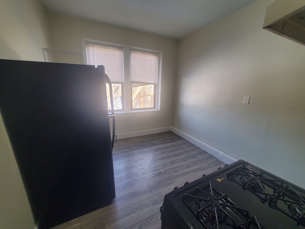 14 Abbotsford Street, Unit 9 Boston, MA 02121 - Photo 1 of 11