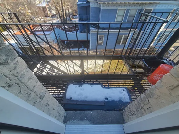 $2,100 | 14 Abbotsford Street, Unit 9, Boston, MA 02121