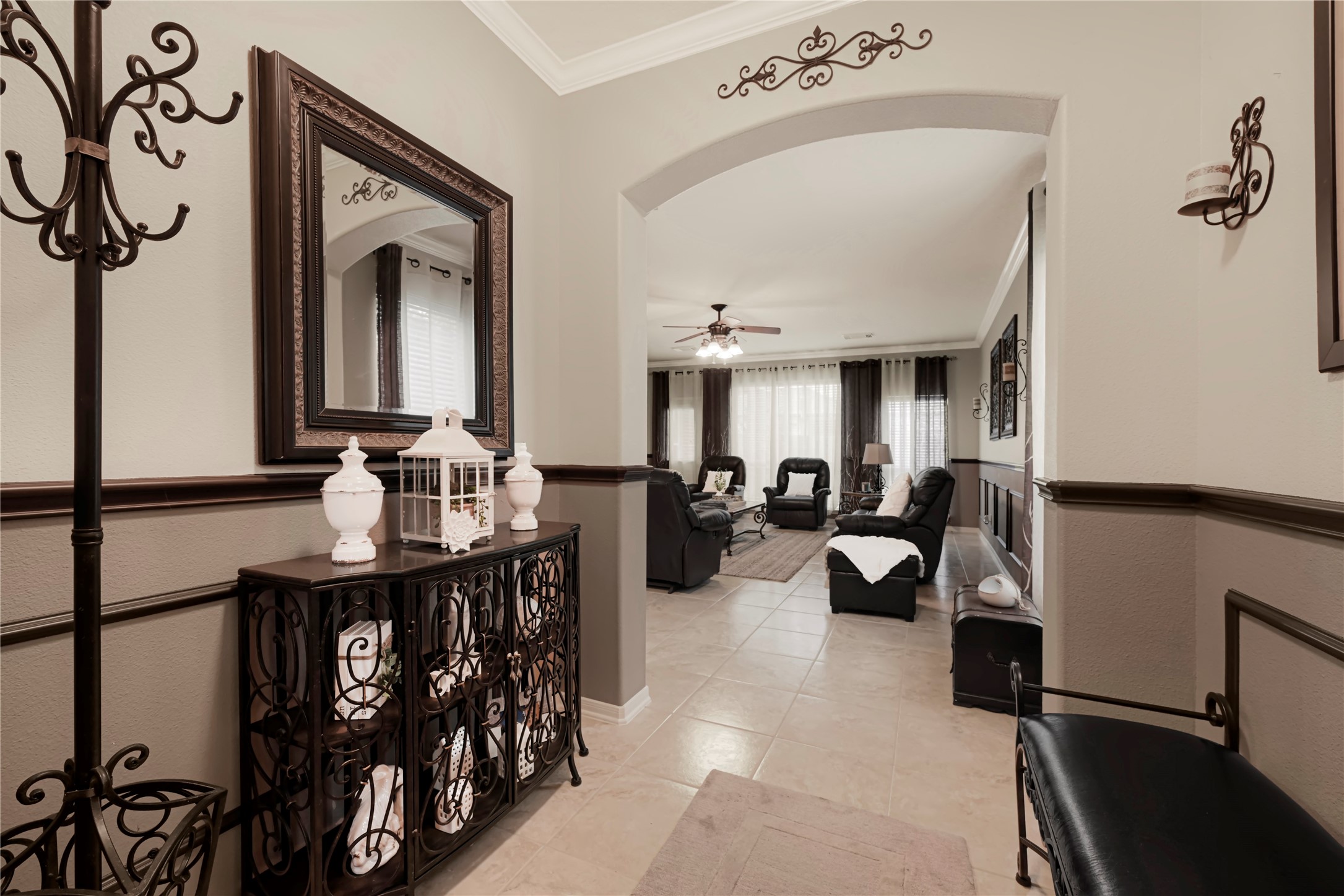 15306 Progress Ridge Way Cypress, TX 77429 - Photo 6 of 37 a living room with furniture