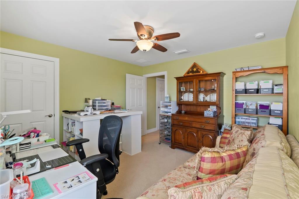 6264 Victory Drive Immokalee, FL 34142 - Photo 21 of 44 a workspace with furniture