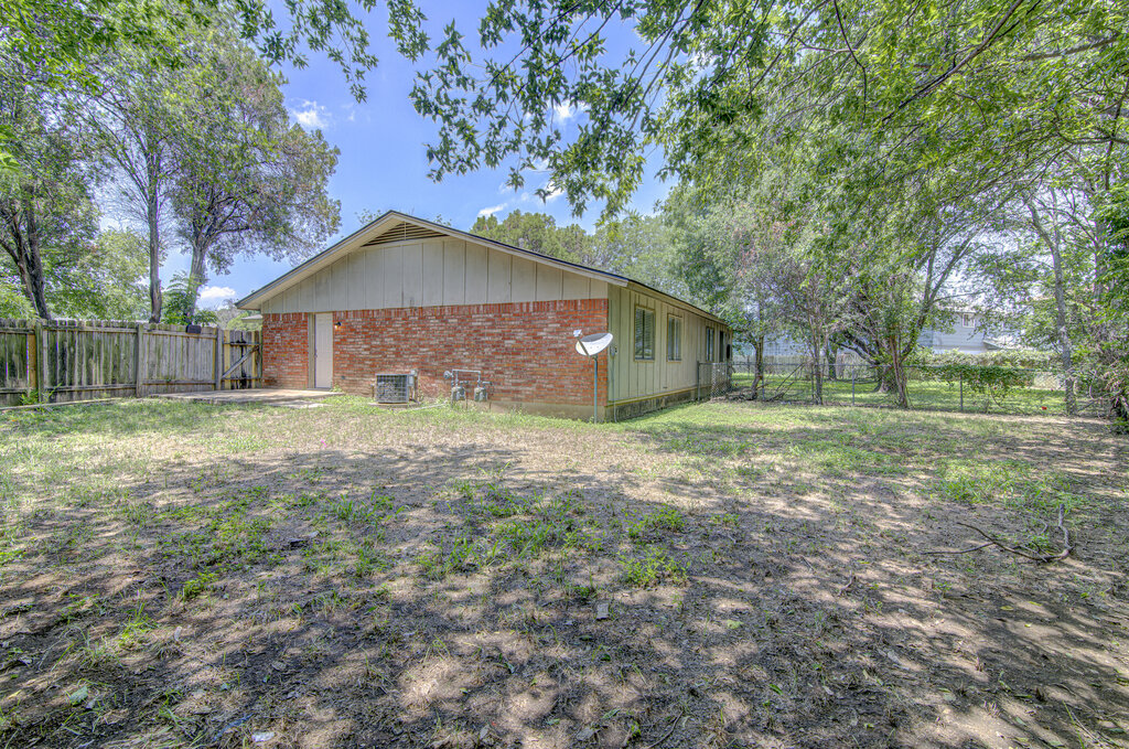 5301 Indio Circle, Unit B Austin, TX 78745 - Photo 19 of 21