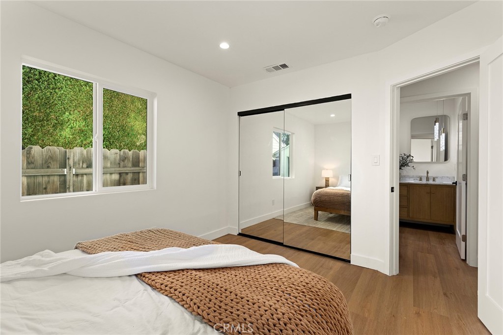 5802 Norwich Avenue Sherman Oaks, CA 91411 - Photo 21 of 49