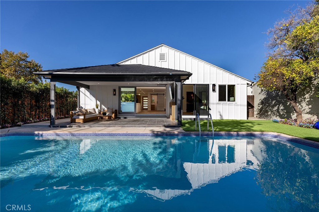 5802 Norwich Avenue Sherman Oaks, CA 91411 - Photo 37 of 49