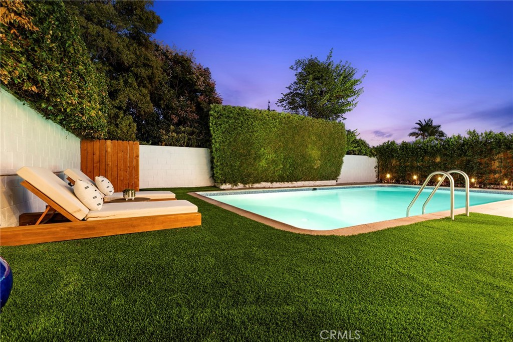 5802 Norwich Avenue Sherman Oaks, CA 91411 - Photo 41 of 49