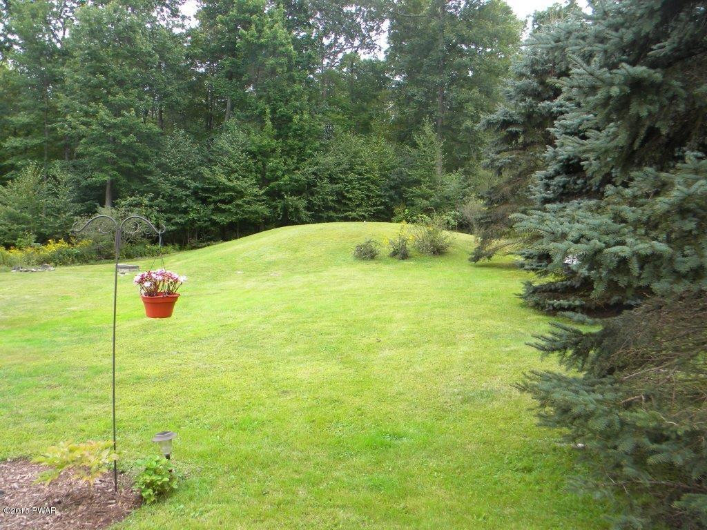 128 Frank Road Road Hawley, PA 18428 - Photo 32 of 37