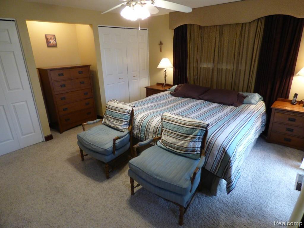 6587 Crane Road Ypsilanti, MI 48197 - Photo 24 of 44 P1050548.jpg
