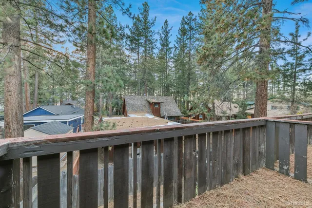 $999,000 | 693 Modesto Avenue, South Lake Tahoe, CA 96150