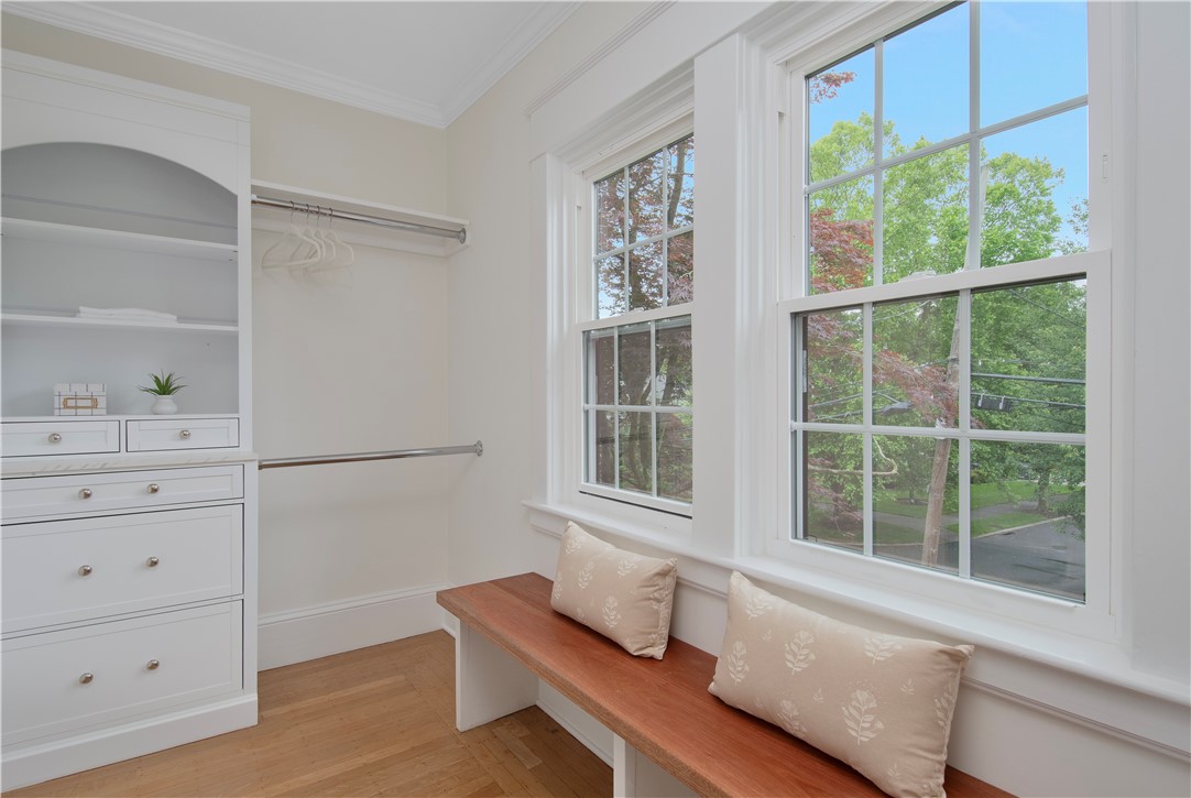 175 Freeman Parkway Providence, RI 02906 - Photo 32 of 50 Gallery Image 32