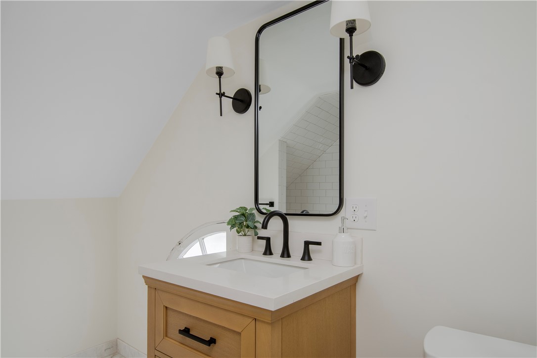 175 Freeman Parkway Providence, RI 02906 - Photo 42 of 50 Gallery Image 42