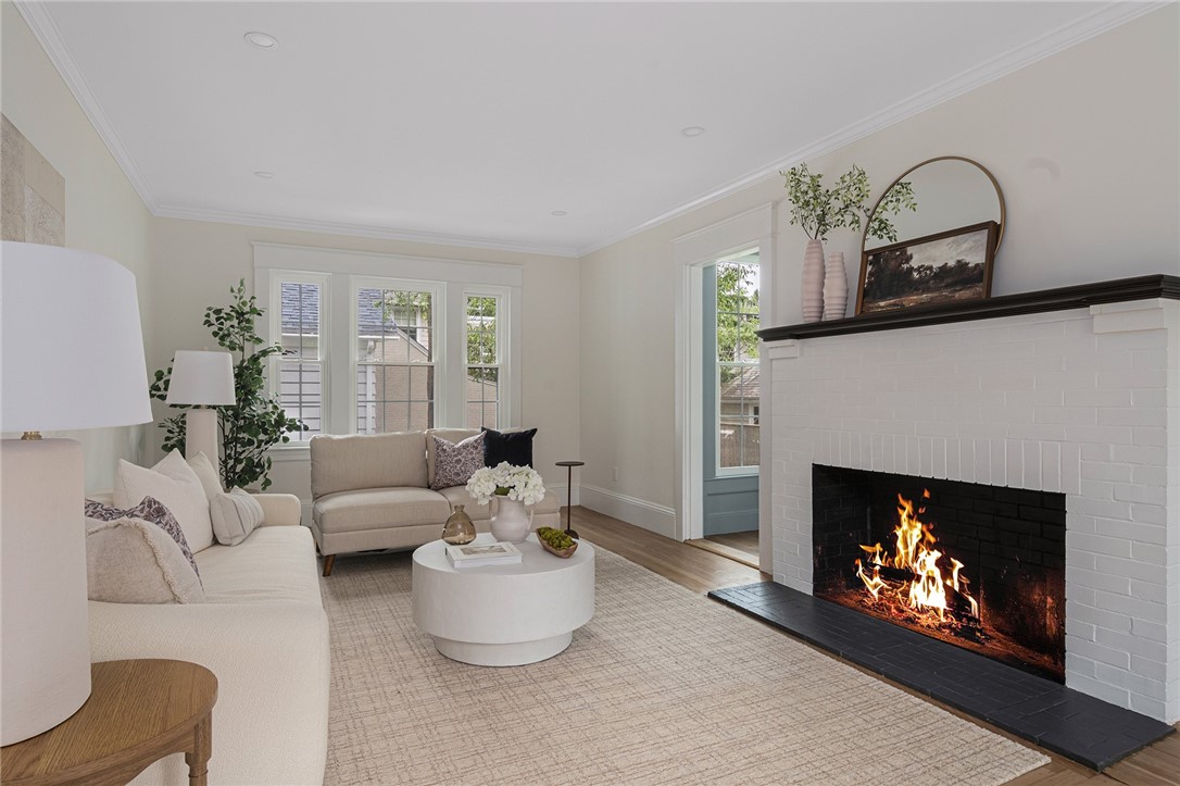 175 Freeman Parkway Providence, RI 02906 - Photo 7 of 50 Gallery Image 7