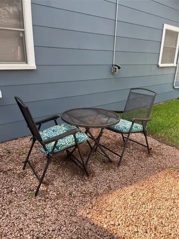 $975 | 165 Ranchette Street, Bastrop, TX 78602