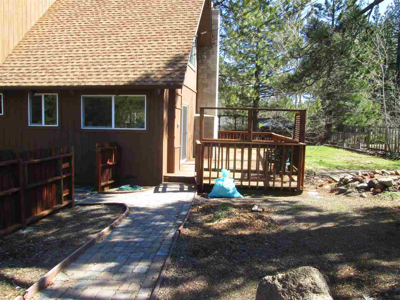 10331 Sugar Pine Road Truckee, CA 96161 - Photo 2 of 10 Gallery Image 2