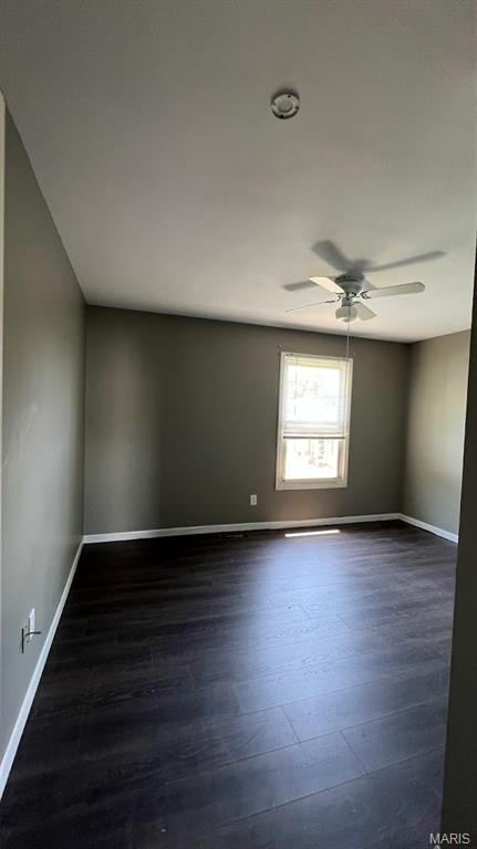 15645 Chaste Street Florissant, MO 63034 - Photo 8 of 26