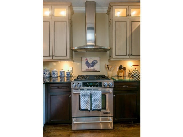 128 Live Oak Road Aiken, SC 29803 - Photo 13 of 43 Gas Stove