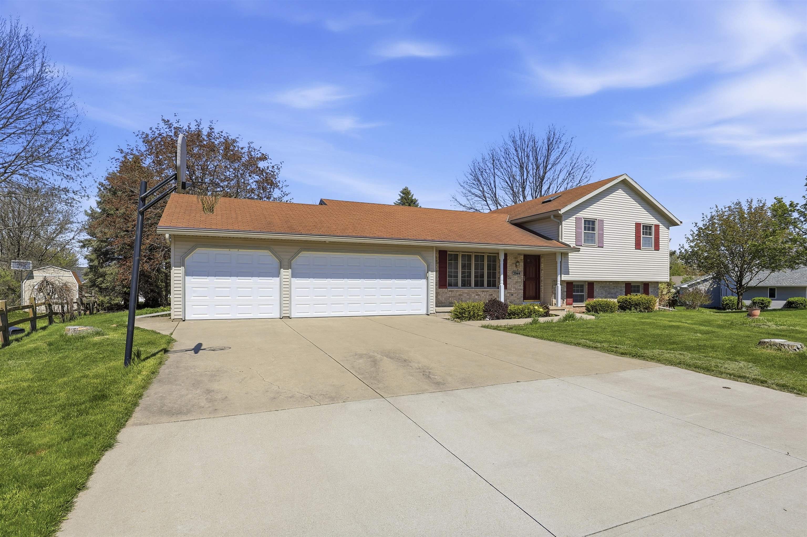 W2944 Northbrook Court Appleton, WI 54915 - Photo 33 of 35