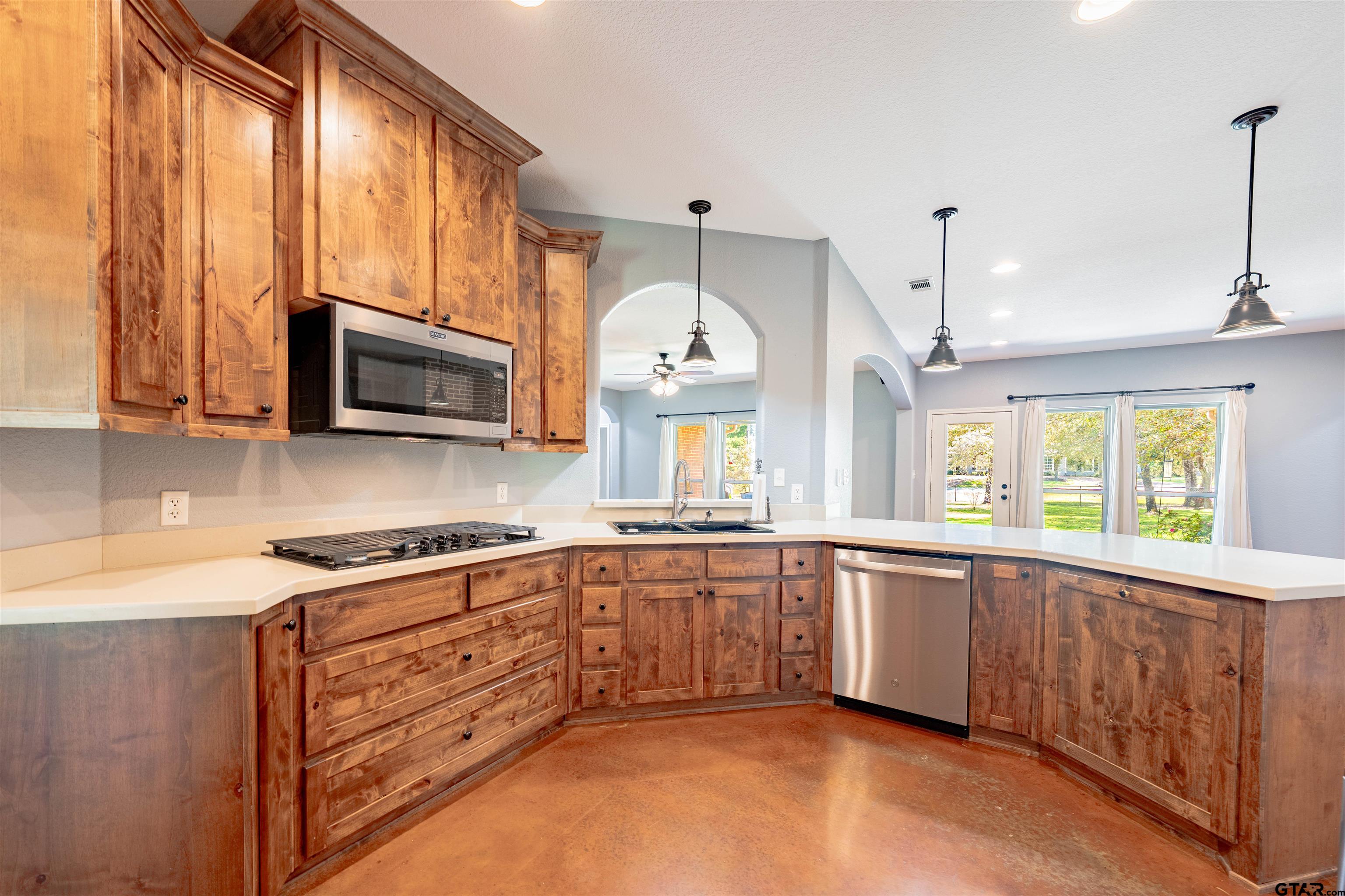 3597 Pedernales North Athens, TX 75752 - Photo 6 of 32