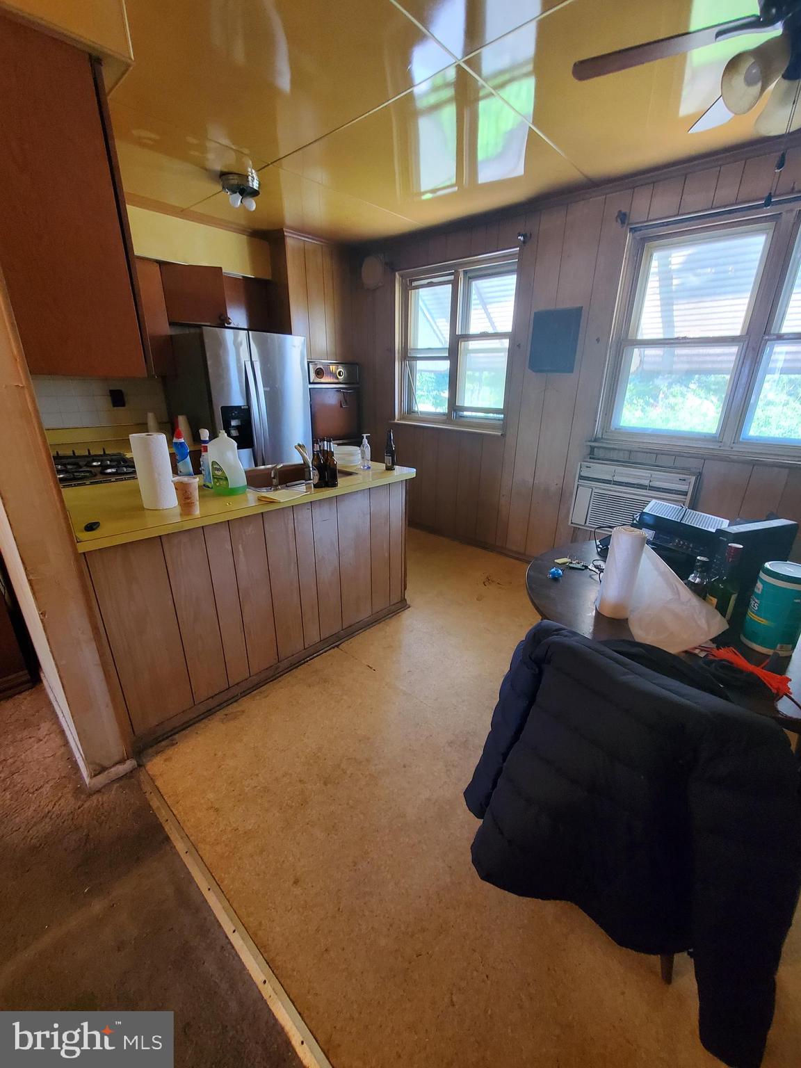 10924 Modena Place Philadelphia, PA 19154 - Photo 5 of 12 Well lit Kitchen oversees the Backyard