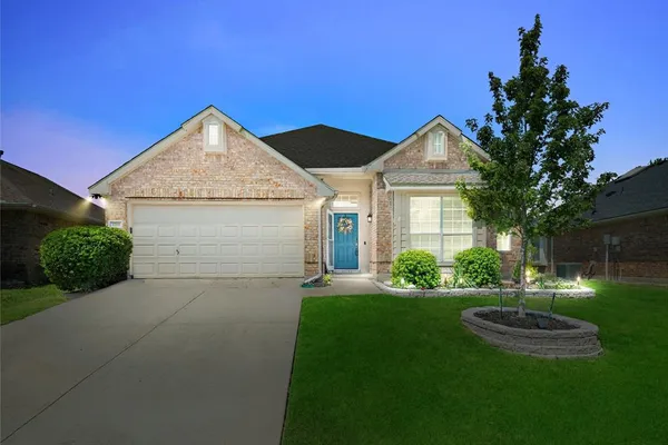 $400,000 | 6509 Lake Forest Lane, Sachse, TX 75048