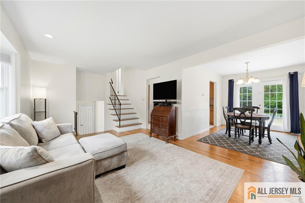56 Ferris Road Edison, NJ 08817 - Photo 11 of 28 Gallery Image 11