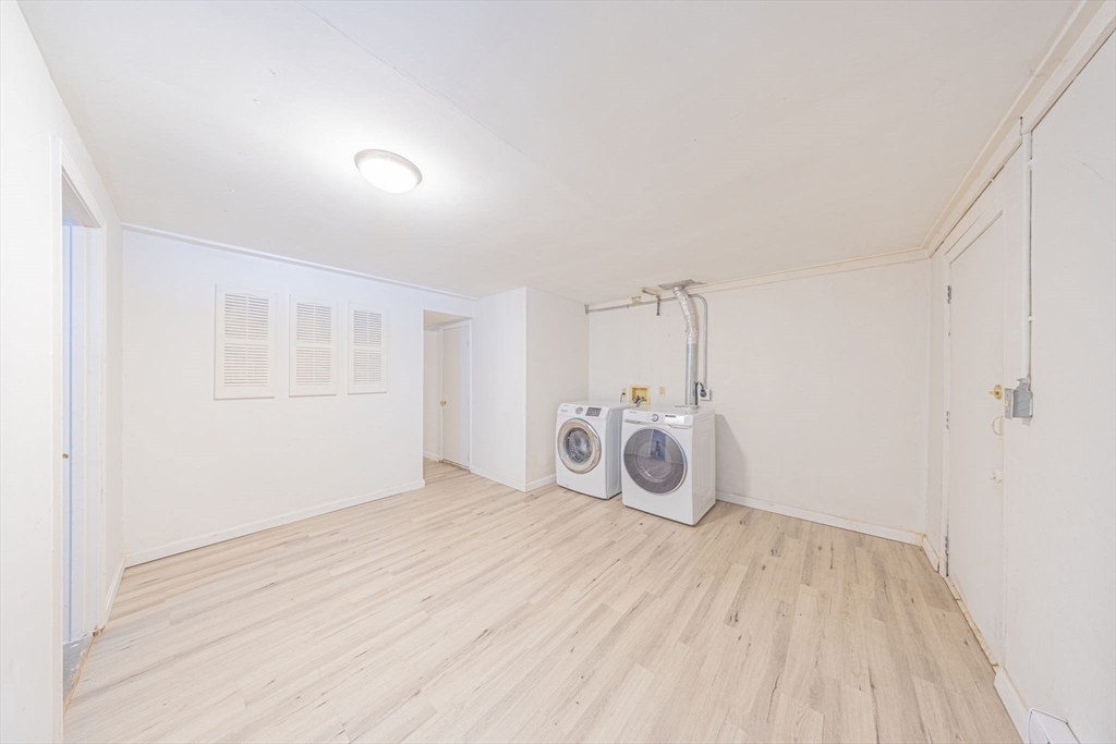 4 Rowe Court, Unit 4 Boston, MA 02131 - Photo 19 of 20 Gallery Image 19