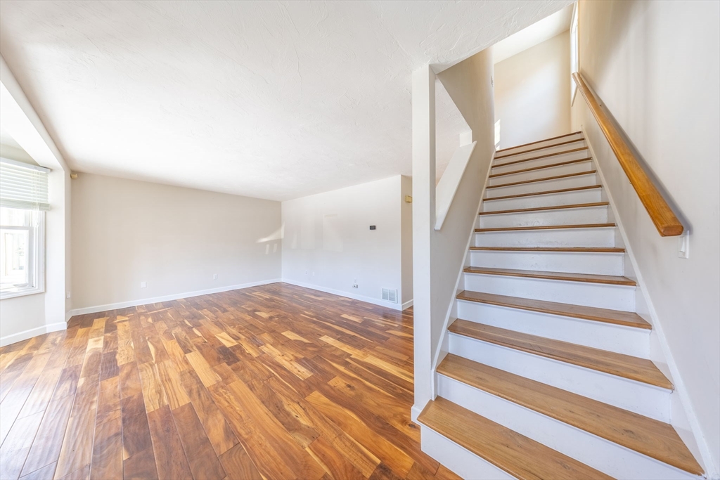 4 Rowe Court, Unit 4 Boston, MA 02131 - Photo 8 of 20 Gallery Image 8