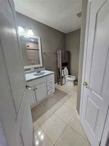 $2,300 | 9860 Skewlee Road, Thonotosassa, FL 33592