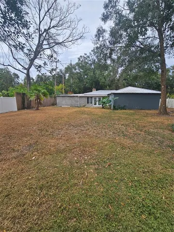 $2,300 | 9860 Skewlee Road, Thonotosassa, FL 33592