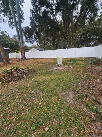 $2,300 | 9860 Skewlee Road, Thonotosassa, FL 33592