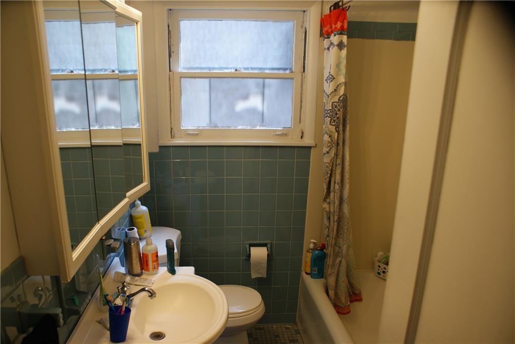 6546 Darlington Road Pittsburgh, PA 15217 - Photo 13 of 25 Gallery Image 13